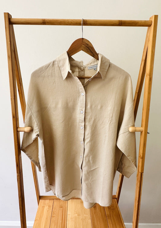 OneShu Label - Linen Shirt in Beige